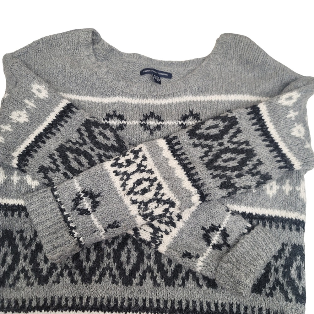 American Eagle Outfitters Fair Isle Knit‎ Sweater Women's Small Grey White Black